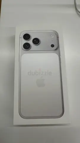 Iphone 17 pro max 256 Gb sealed silver brand new