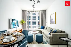 Fantastic Views / Vacant / High Floor
