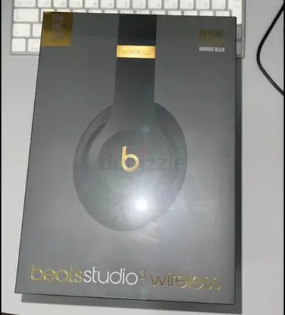 Beats Studio 3 Wireless Headphones - The Beats Skyline Collection - Shadow Gray