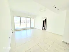 SPACIOUS 2 BEDROOM | CLOSE KITCHEN | COVERED PARKING.