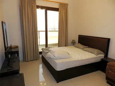 Elite 10 / Studio Apartment with Balcony / Furnished