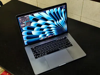 Apple MacBook Pro 2018 / 15-inch Space Gray - Good Condition