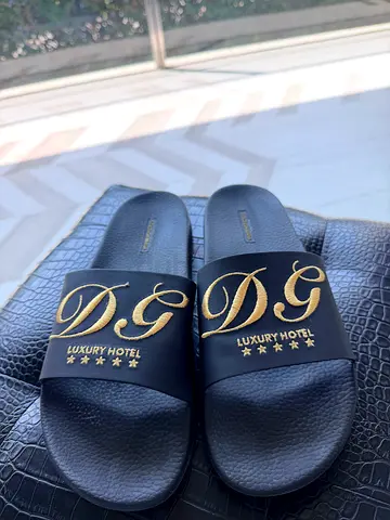 Dolce  Gabbana (DG) Slides