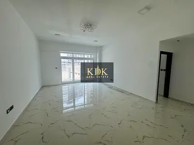 Zero Commission | Spacious 1 BR + Storage | Closed Kitchen