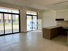 Prime Park Facing 3 Bed Townhouse + Maid | 179,999