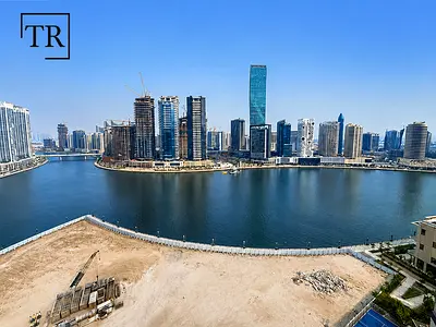 Furnished | Spacious Layout | Burj & Canal Views