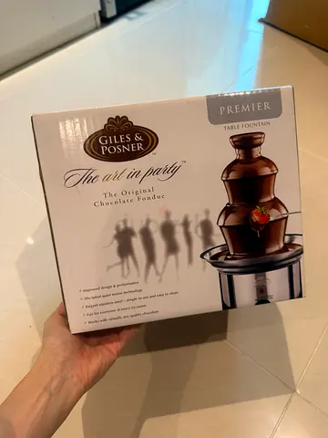 Chocolate Fondue Machine