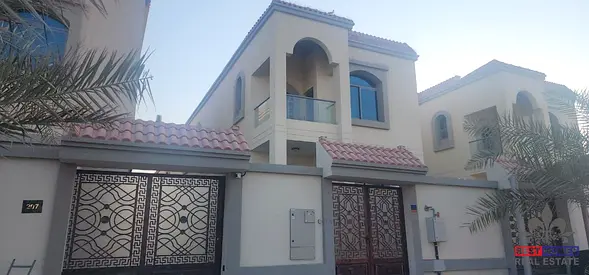 FOR SALE SPACIOUS : 4BHK Townhouse Villas in Helio 1 | Next to National Community | AED 1.4M