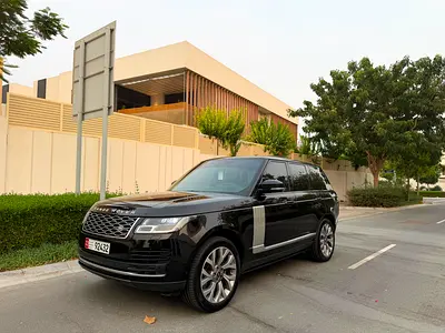 2020 Land Rover Range Rover P400 SE | GCC Specs | Pristine Condition
