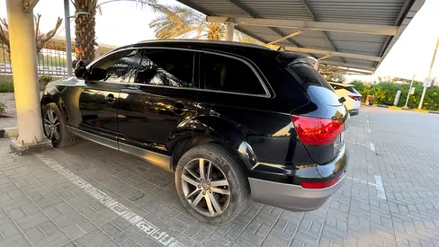 2011 AUDI Q7 — миниатюра 16