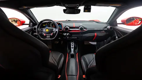 2020 Ferrari 812 — фото 11