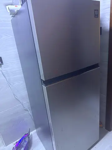 Hitachi fridge freezer - Good Condition, Spacious