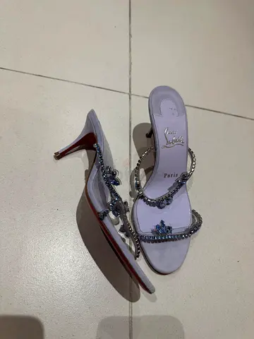 Light purple crystal-embellished heeled sandals brand new size 37 UK 4