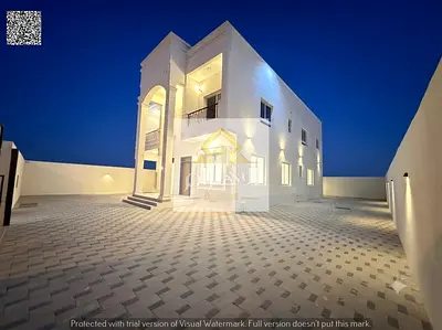 Luxury villa, classic design, 5 master bedrooms, garden, 6,000 sq ft plot on main street, owned by