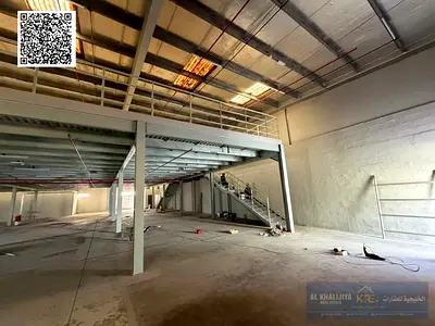 مستودع فردي للايجار 8165 ارضي + 5967 ميزانين بالجرف الصناعي 2 عجمان