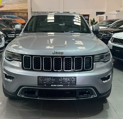 Jeep Grand Cherokee 2018 | GCC Specs | Reliable bought from dealership SUV