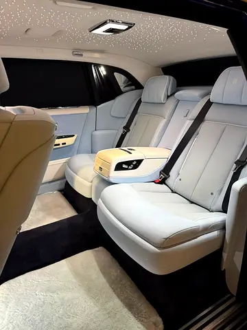 2025 ROLLS-ROYCE PHANTOM — фото 9