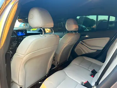 2017 Mercedes-BENZ GLA — миниатюра 11
