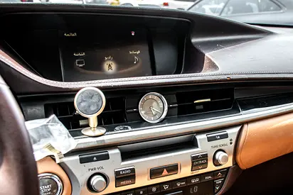 صورة 9 لـ 2017 Lexus ES-SERIES