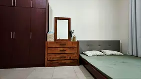 MASTER ROOM AVAILABLE ON 03-08-26 Couples and single women