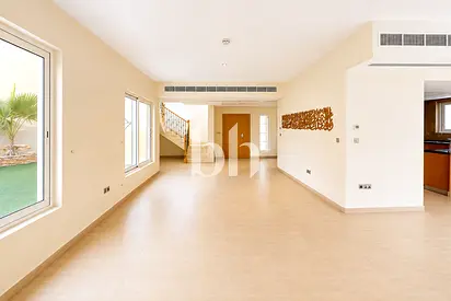 Landscape | Well Maintained | Legacy Nova