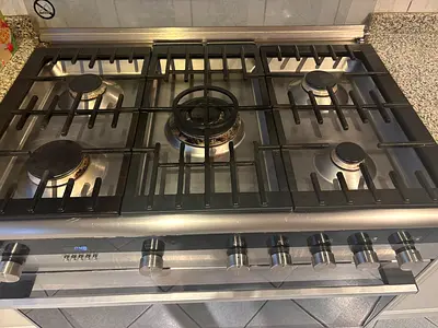 Siemens free standing cooker