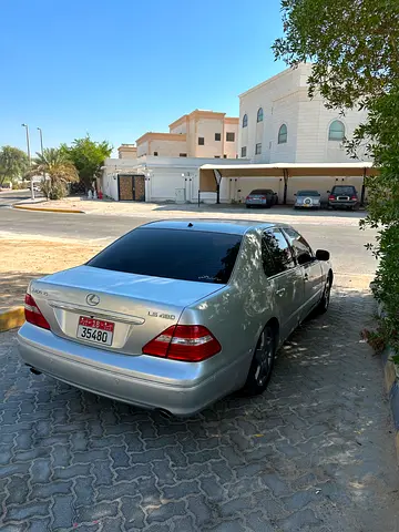 صورة 1 لـ 2004 Lexus LS-SERIES