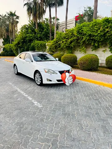 Lexus IS 300 2008 GCC Specs - Well Maintained