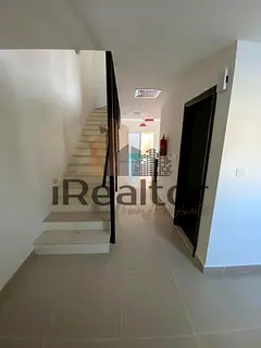 2 Bed Townhouse with Balcony | Well Maintained | For SALE