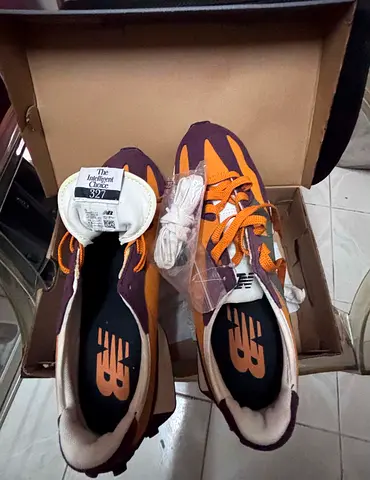 New New Balance casual sneakers size 327 - maroon/orange