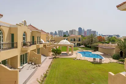 Exceptional Family Home | 4BR + Maid | Al Barsha 1