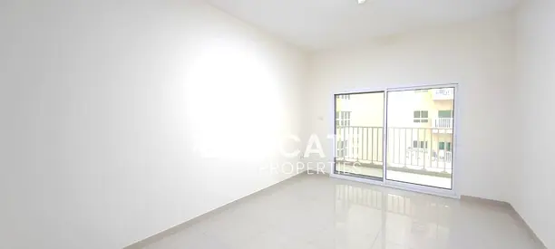 Well Maintained | Spacious Layout | Maid's Room