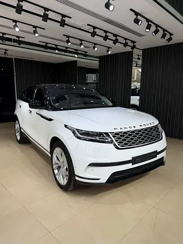 2018 Land Rover Range Rover Velar Dynamic SE - GCC Specs - Excellent Condition