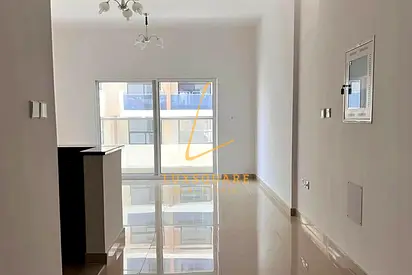 Unfurnished | 12 cheques | Bright Studio
