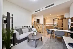 Burj Khalifa View | Elegant Apartment | Spacious