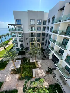 DISTRESS DEAL | 4TH FLOOR WITH HUGE TERRACE | FULL SEA AND PARK VIEW | GOOD DAILY INVESTMENT UPTO 25