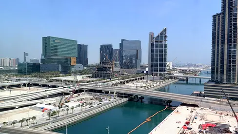 Canal View | Spacious Unit | Marina Square