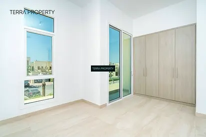 Hot Deal | Modern 2-Bed + Maid Townhouse in Granada II