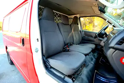 2020 Toyota HIACE 照片 10