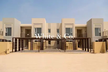Emaar Product | Capital Growth | Stacked