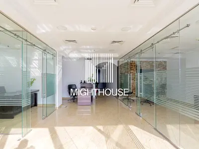 Luxury Fit-out | Vacant | Close to Metro