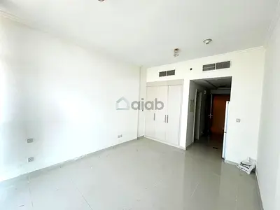 Skyline View | Unfurnished | VOT