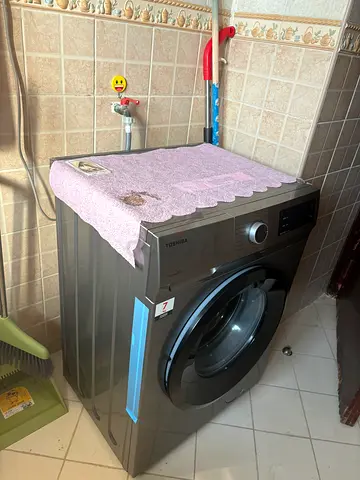 TOSHIBA Front Load Washing Machine - 7kg, Good Condition