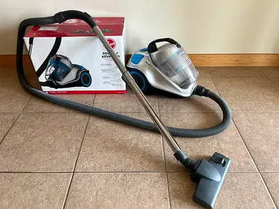 Hoover 2400w vacuum cleaner