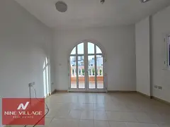 Bright 2BR Apartment | Balcony | Road View