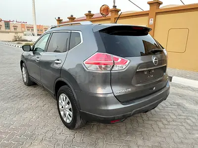 2016 Nissan Rogue S - Korean Specs - Well Maintained SUV