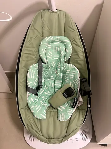 4moms mamaRoo infant seat/baby rocker - green, gently used