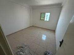 A one-bedroom apartment in a prime location next to the Ship Roundabout, featuring natural light and
