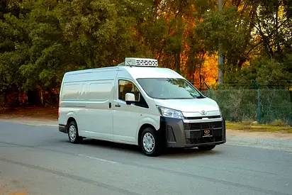 2020 Toyota HIACE 照片 2