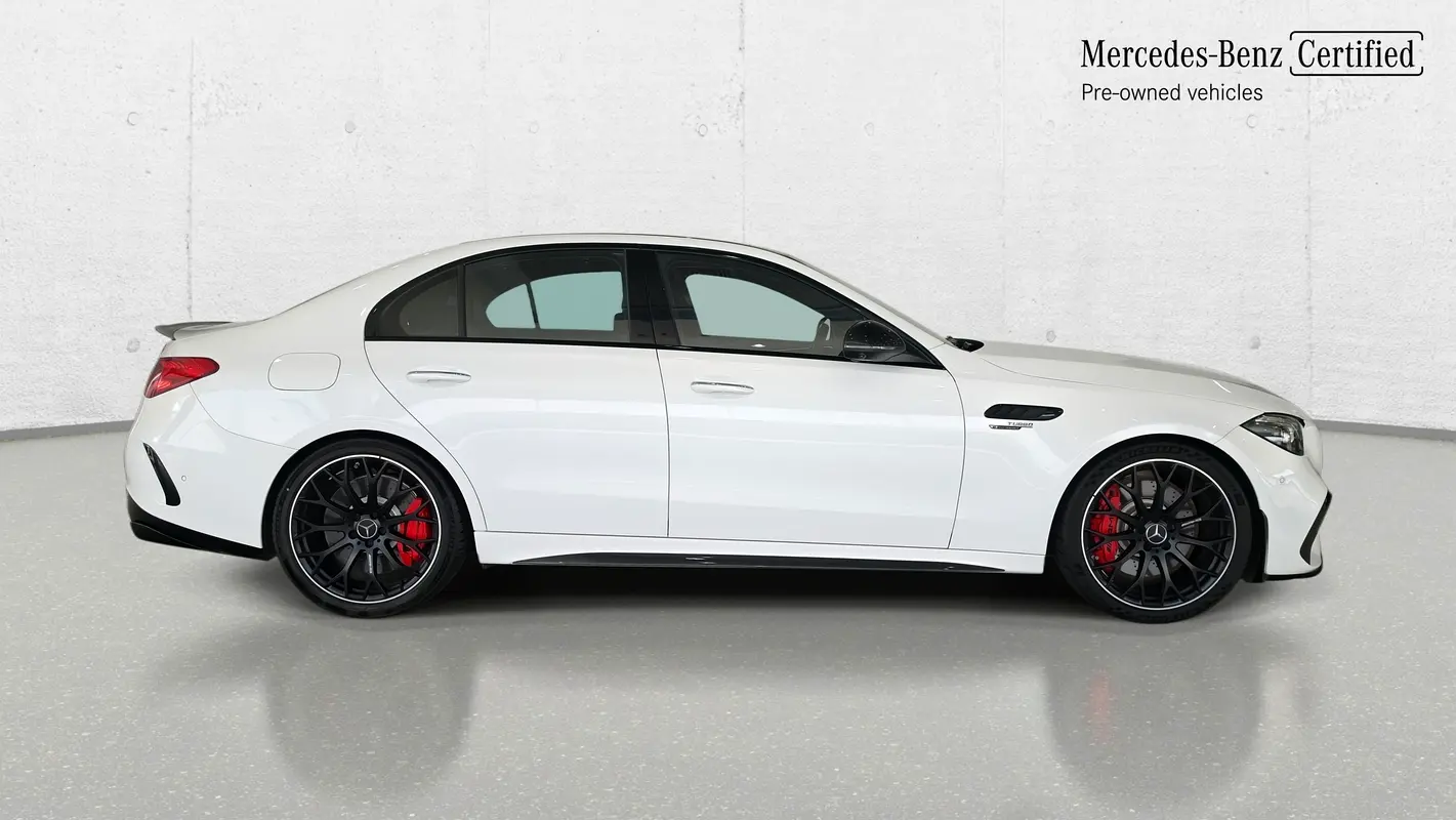 Mercedes-Benz C-Class 2025